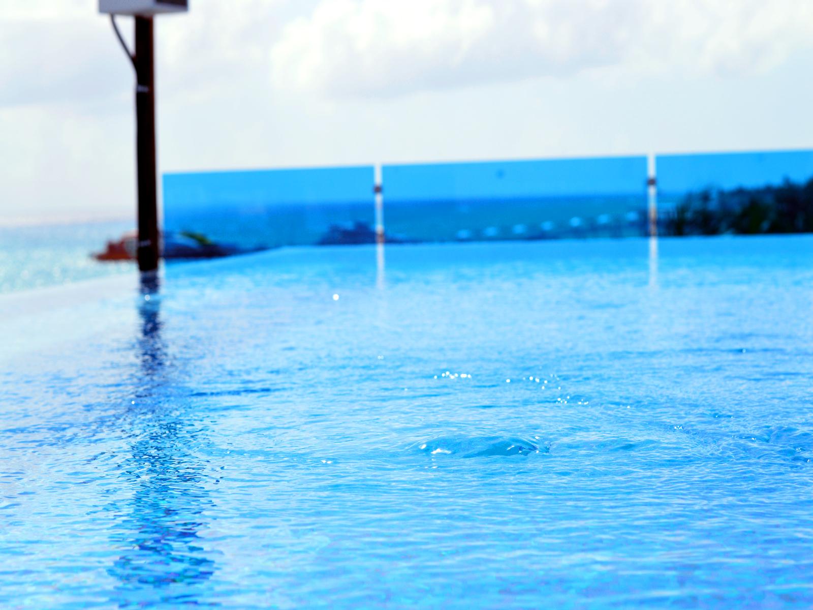 We Uniq Hotel El Carmen Adults Only Playa del Carmen Exterior photo