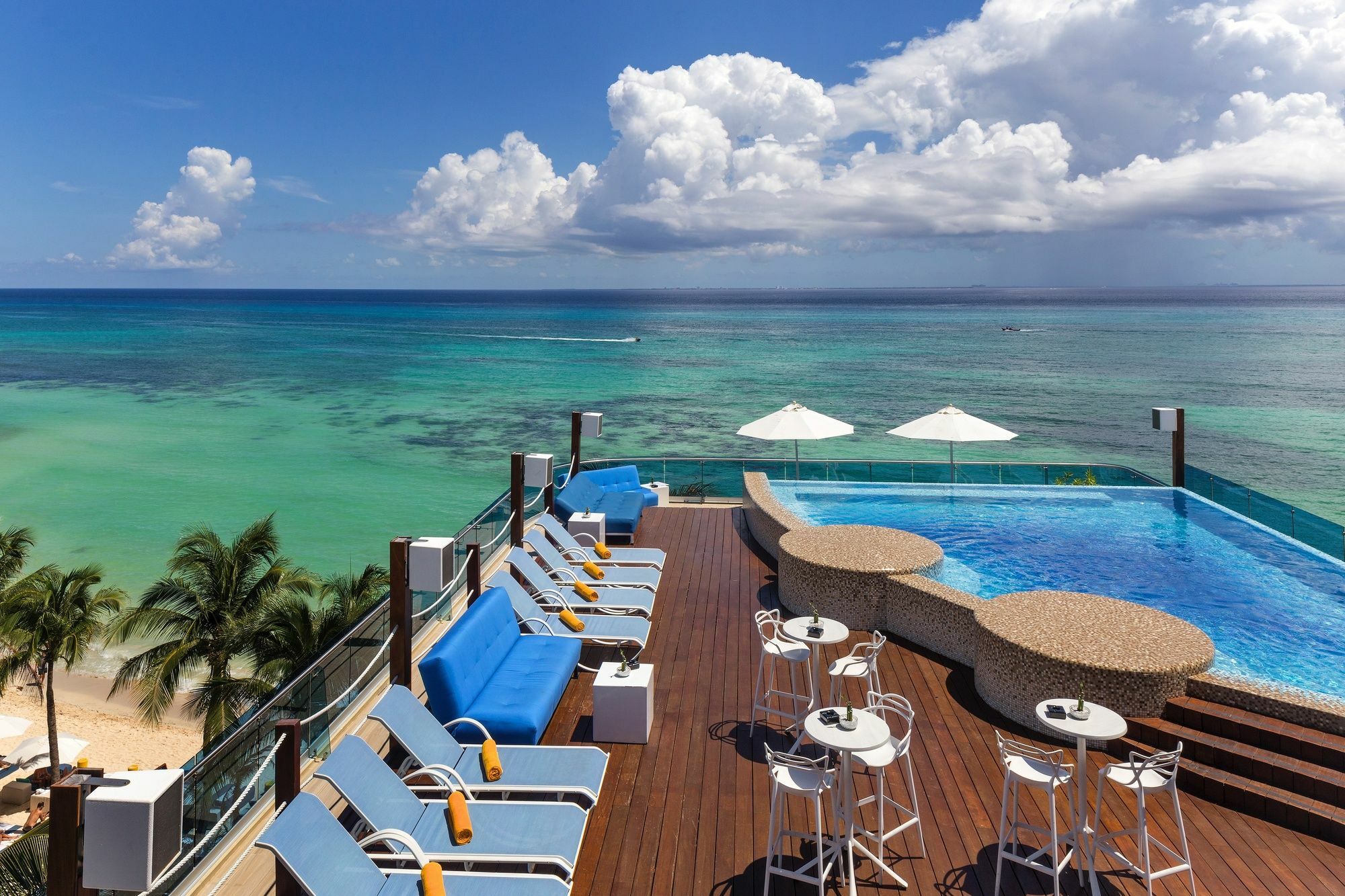 We Uniq Hotel El Carmen Adults Only Playa del Carmen Exterior photo